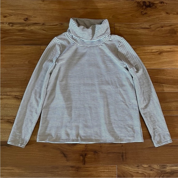 Tuckernuck Pomander Place Langley Roll Neck Top - Picture 2 of 7